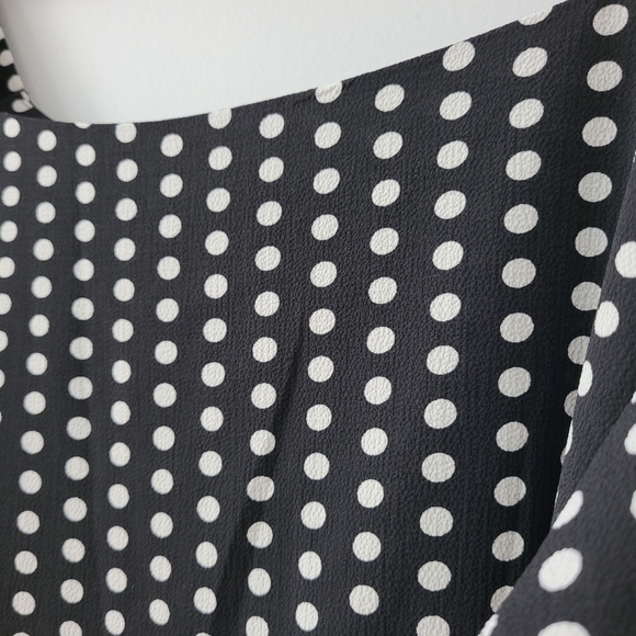 Black Peekaboo Cold Shoulder Blouse Top Polka-dot Tank Top Size MED - Picture 5 of 8